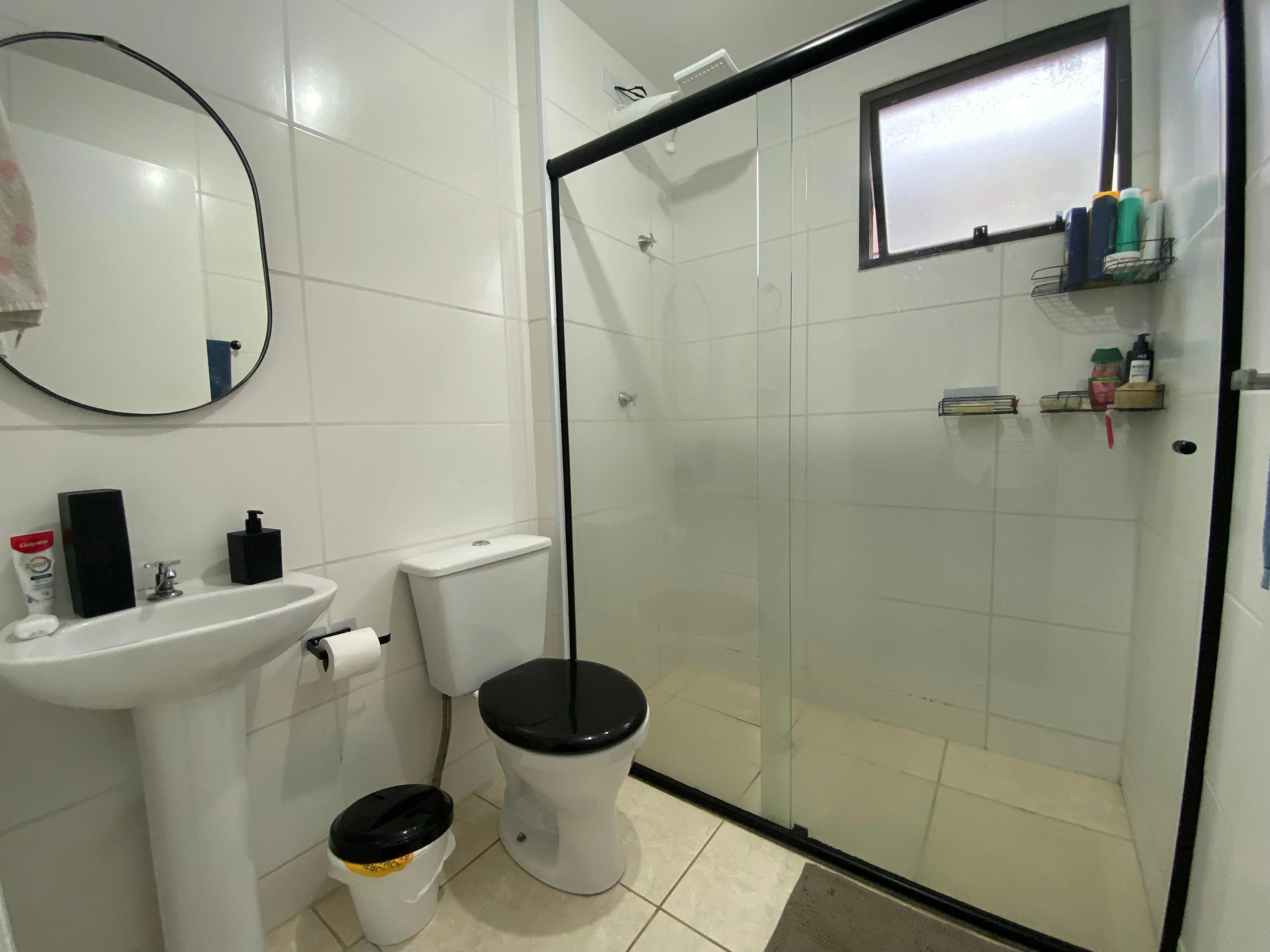Imagem "Apartamento de 2 Dormitórios no Condomínio Lar Londres - Conforto e Lazer no Centro de Votorantim"