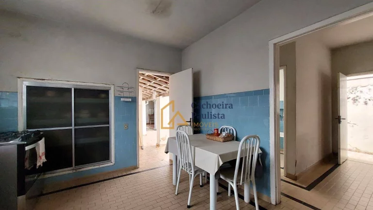 Imagem Casa com 4 dormitórios à venda - Centro - Cachoeira Paulista/SP