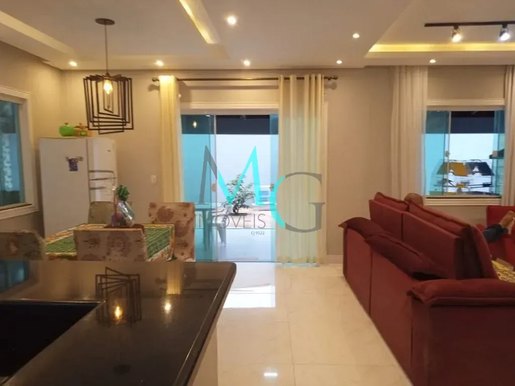 Imagem Casa com 3 dormitórios à venda, 120 m² por R$ 550.000,00 - Campo Grande - Rio de Janeiro/RJ