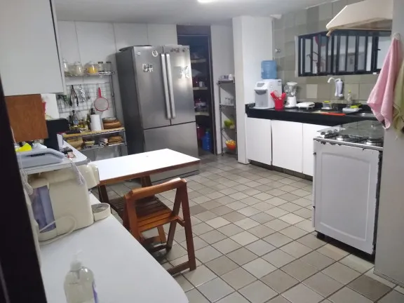 Imagem Apartamento com 4 Quartos à Venda, 243 m² em Madalena - Recife