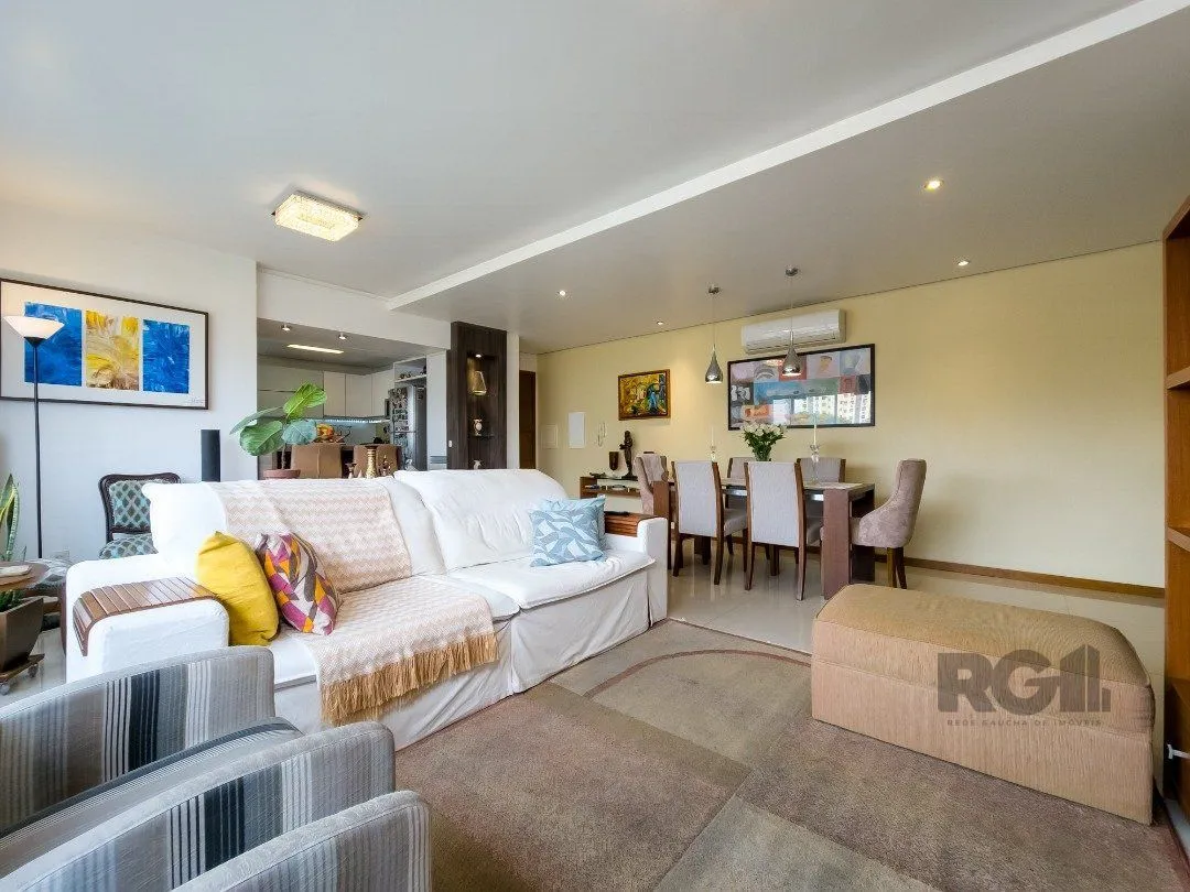 Imagem Apartamento com 3 quartos, suite, 3 vagas, condomínio com infra - Bairro Tristeza