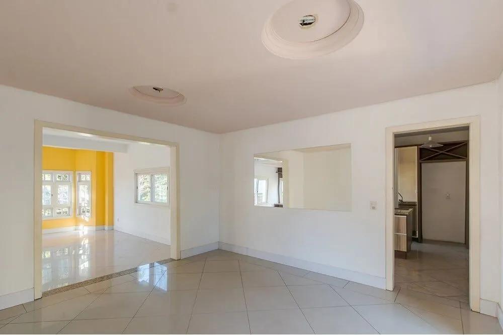 Imagem Casa de Condomínio em Elsa
