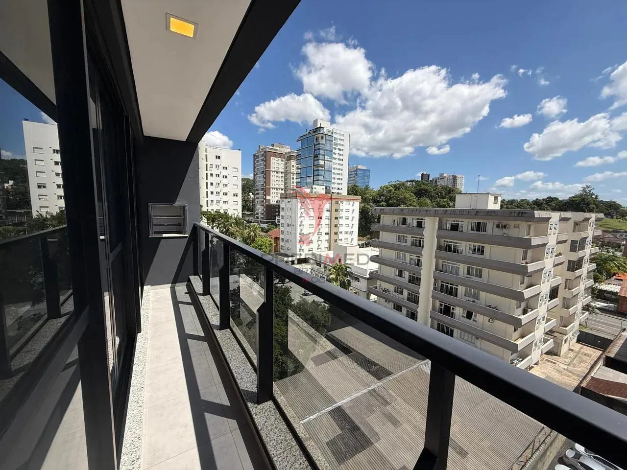 Imagem Exclusividade no High Line Park .Semi mobilado. Varanda com churrasqueira. Em Joinville.SC