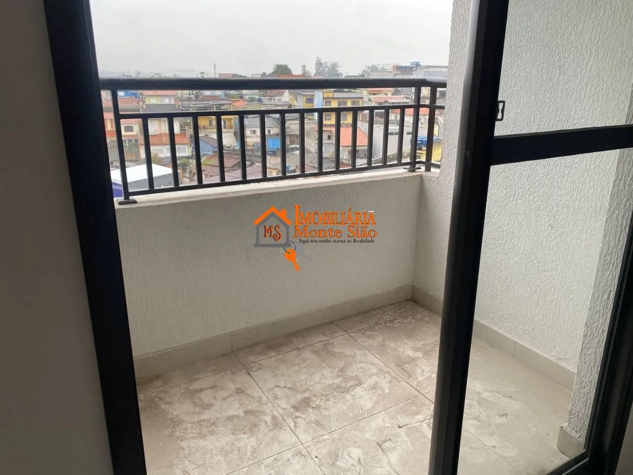 Imagem Apartamento com 2 dormitórios para alugar, 47 m² por R$ 2.261,00/mês - Vila Fátima - Guarulhos/SP