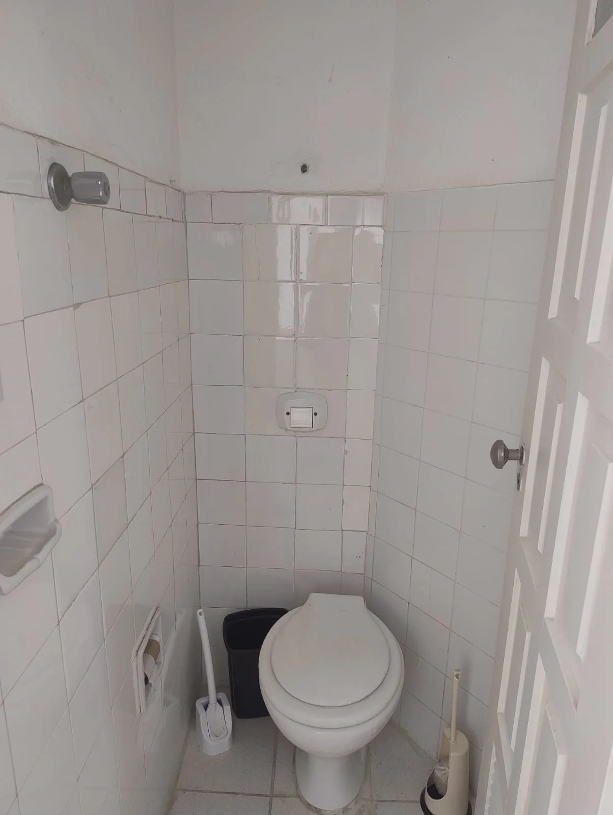 Imagem APTO DE 03 DORMOTÓRIOS SACADA. COM ELEVADOR . NO BOM - FIM RIO BRANCO