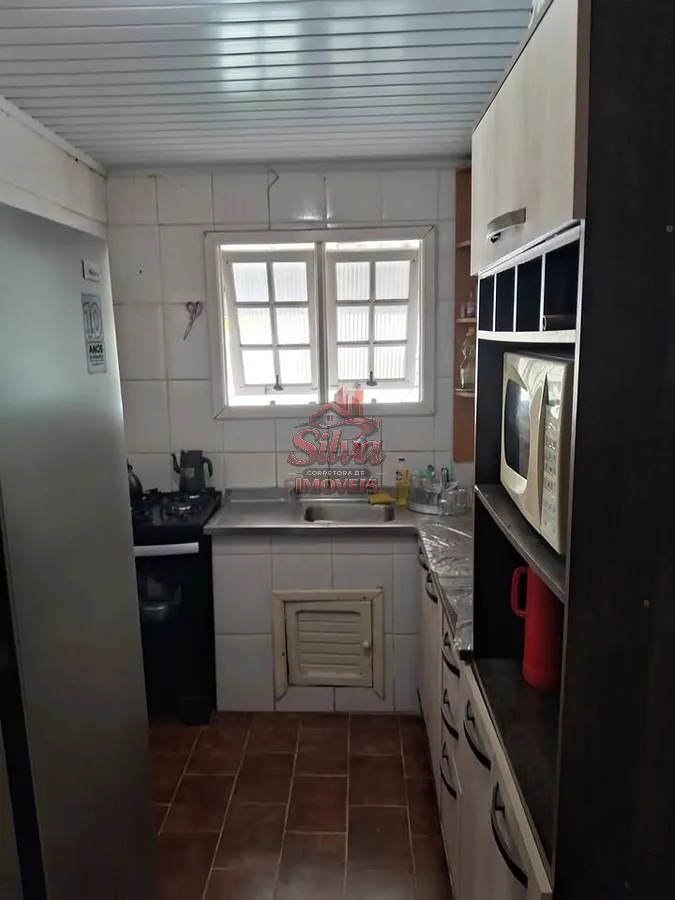 Imagem Casa 3 dormitórios com piscina a 300m do mar