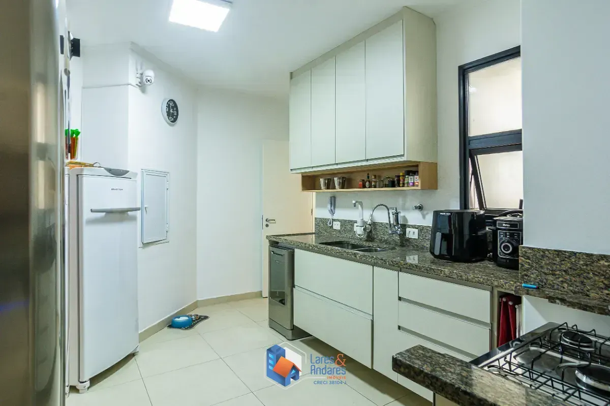 Imagem Cobertura para venda em Vila Suzana com 4 quartos, sendo 2 suítes, 429m²