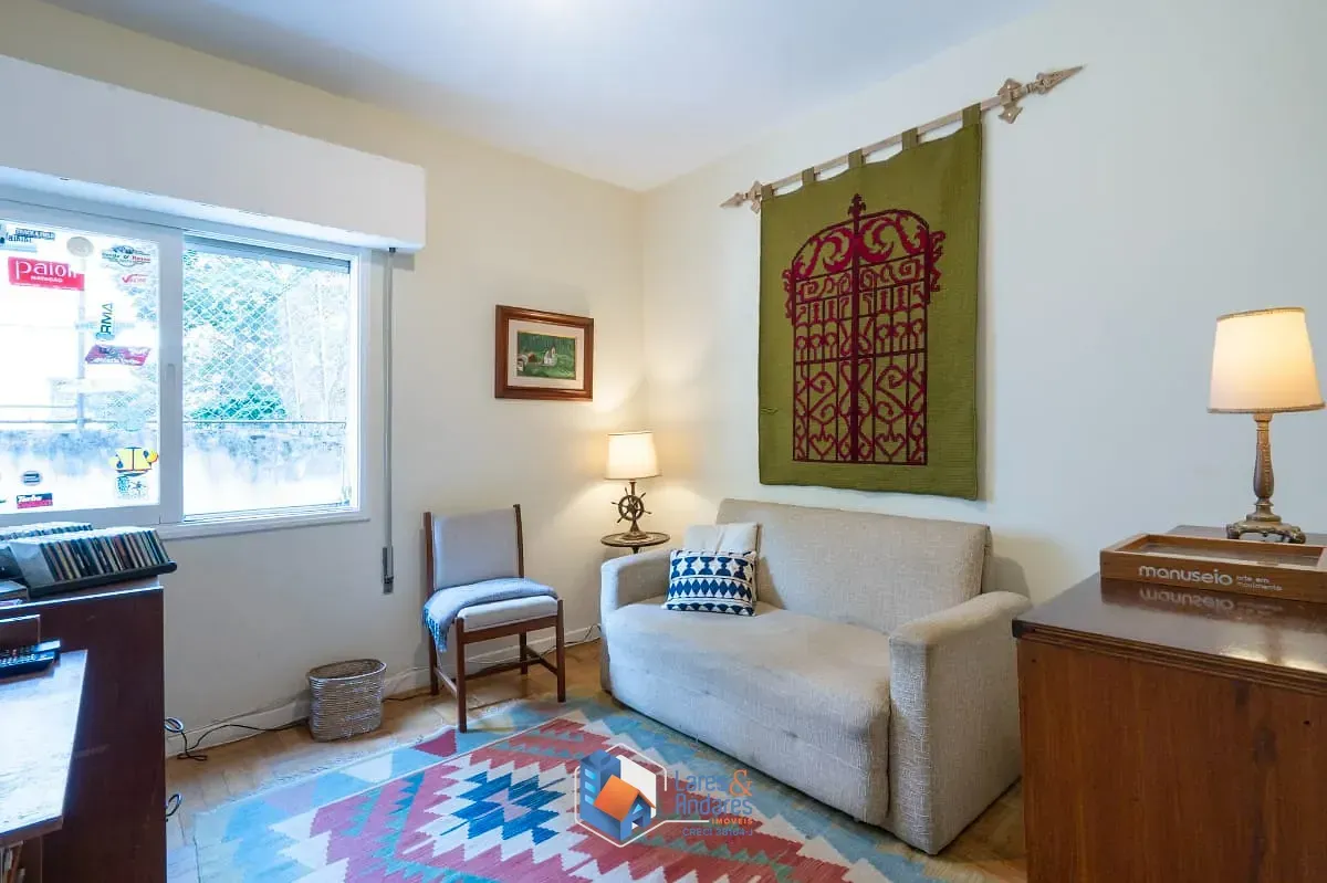 Imagem Casa no condomínio Condomínio Residencial Cabo Verde para venda com 3 quartos, sendo 1 suíte, 180m²