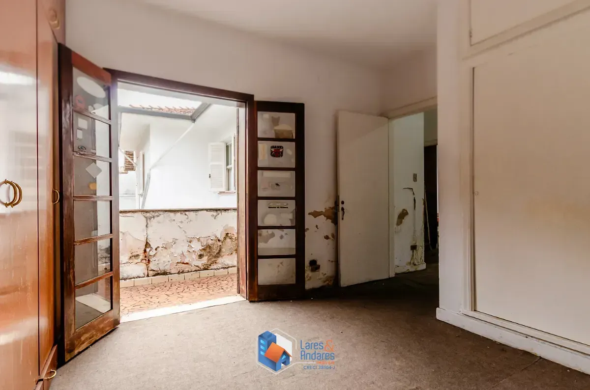 Imagem Casa para venda em Vila Mariana com 3 quartos, 200m²