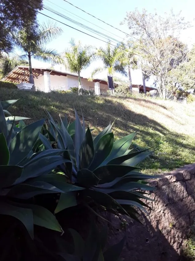 Imagem TERRENO COM CASA - COND. MARAMBAIA- VINHEDO