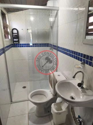 Imagem CASA A VENDA EM CAMBURI, 3 DORMITORIOS, SENDO 2 SUITES COM PISCINA