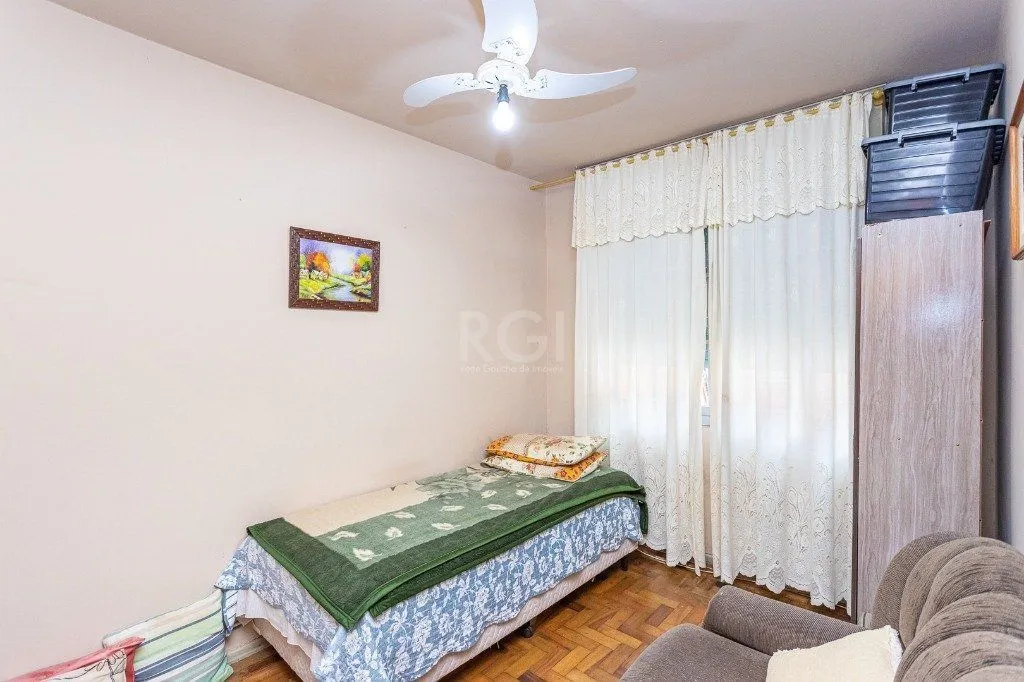 Imagem Casa Condominio para Venda - 325m², 3 dormitórios, 3 vagas - Teresópolis