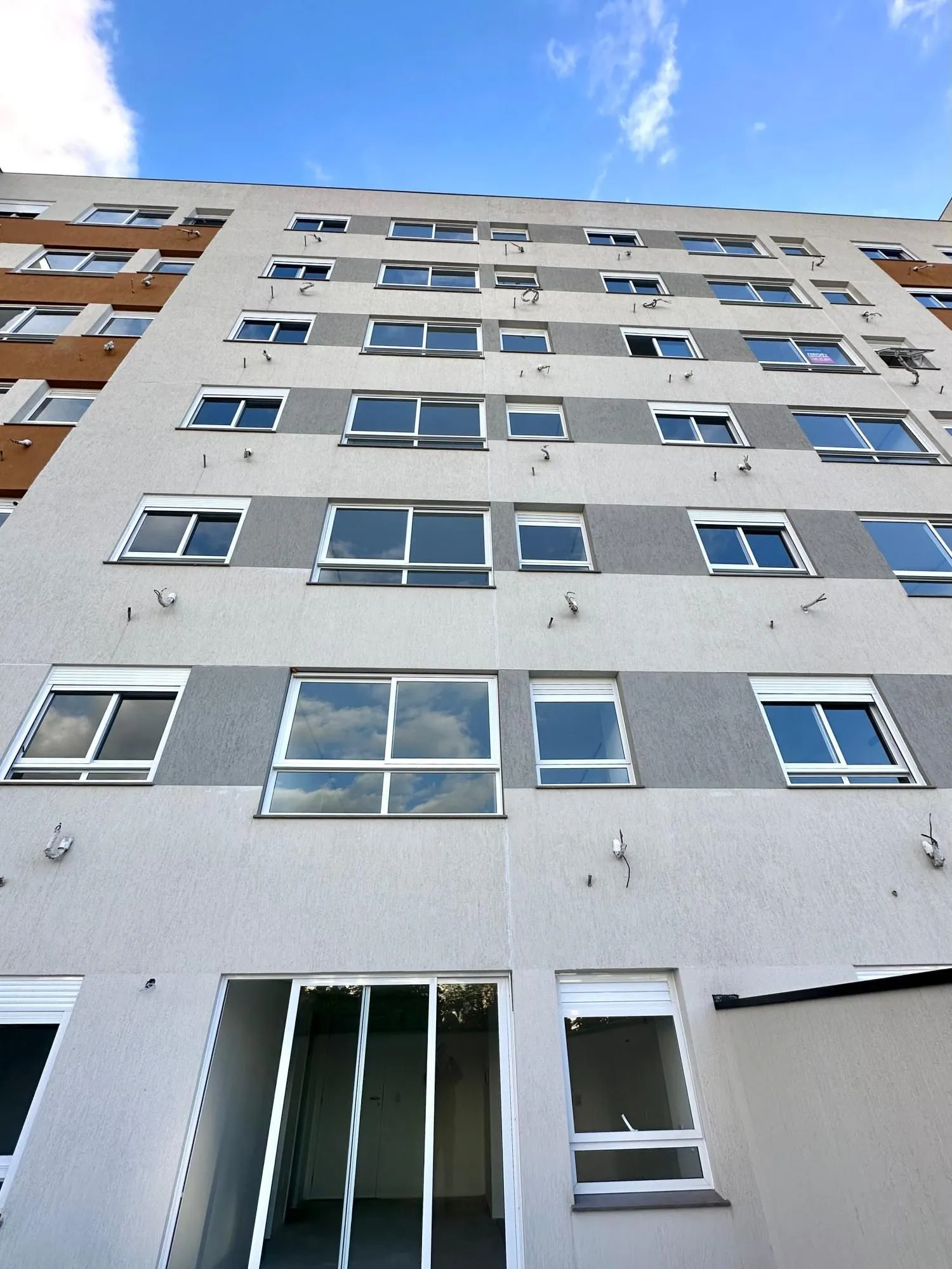 Imagem Apartamentos com ótima localização e perto do comércio em geral