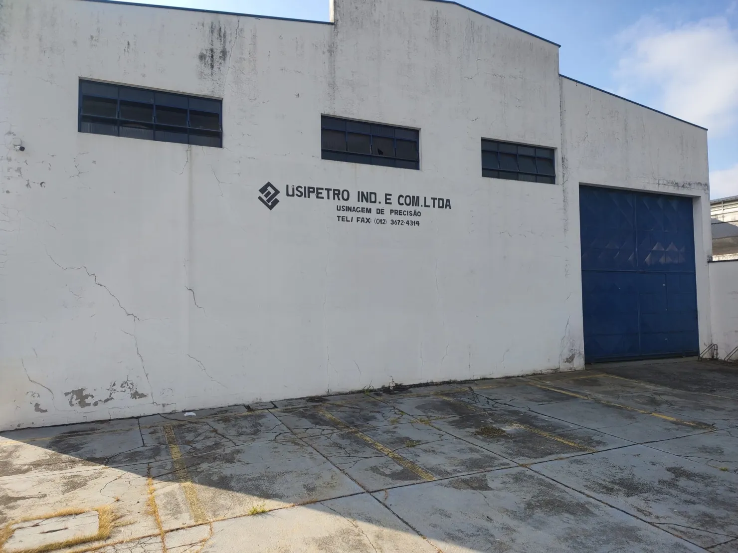 Imagem Comercial à venda 5 Vagas, 600M², Jardim Santana, Tremembé - SP