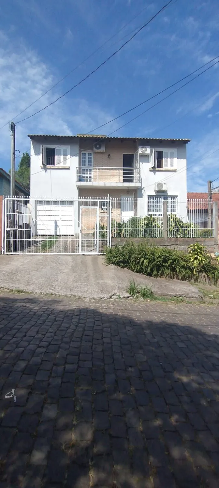 Imagem Sobrado no Bairro Vila Nova -4 Dormitórios