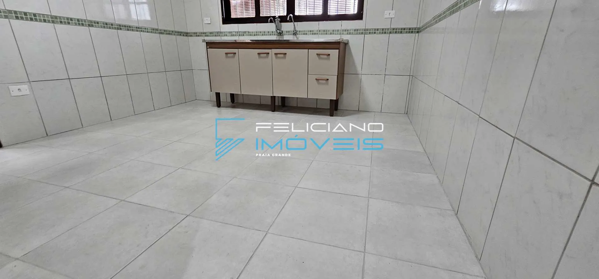 Imagem Casa com 2 quartos, Balneário Maracanã, Praia Grande - R$ 490 mil, Cod: 6716