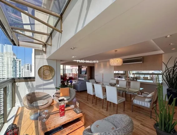 Imagem Imperdível: Apartamento à venda no Brooklin Paulista, São Paulo-SP, 3 quartos, 3 suítes, 3 salas, 4 banheiros, 4 vagas, 240m².