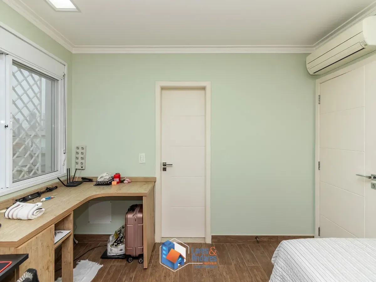 Imagem Casa para venda em Vila Lúcia com 4 quartos, sendo 4 suítes, 356m²