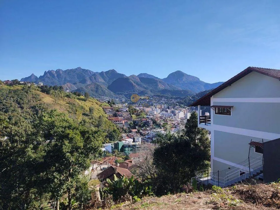 Imagem Terreno para Venda em Teresópolis / RJ no bairro Parque São Luiz