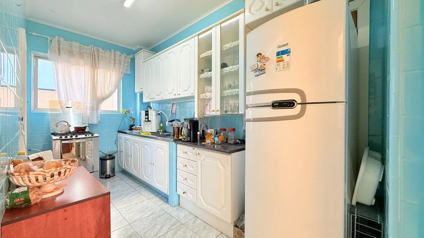 Imagem Apartamento de 3 dormitórios à venda no Bairro Petrópolis, Porto Alegre.