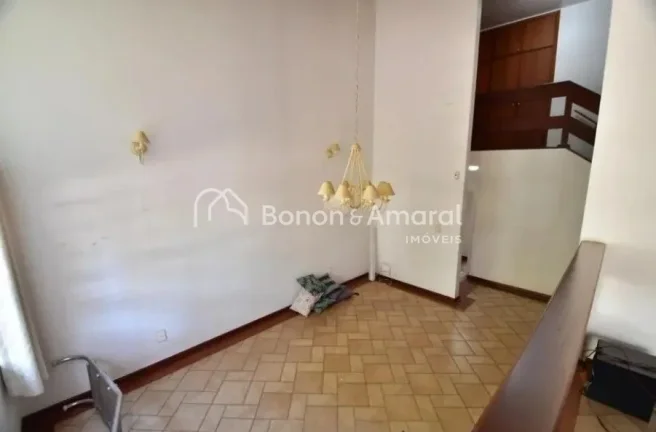 Imagem Casa á venda no bairro Jardim Santa Marcelina em Campinas-SP. Casa implantada em terreno de 943m² ...