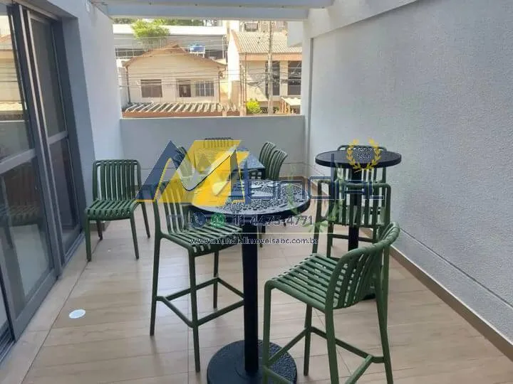 Imagem Cansado de perrengue na república