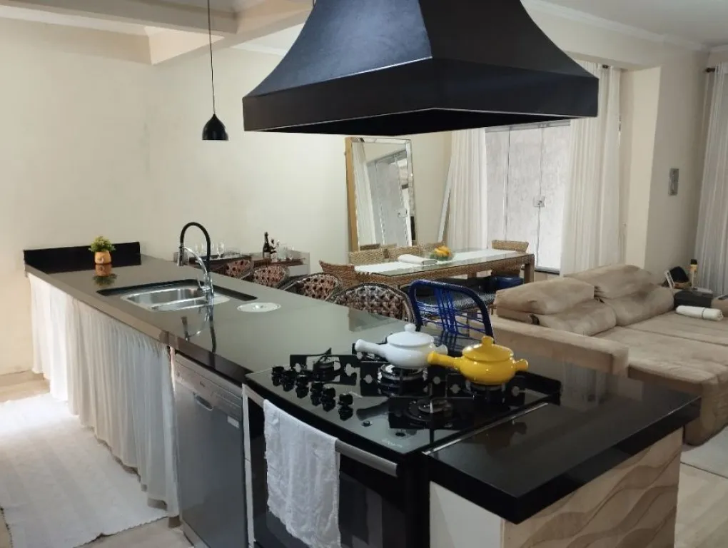 Imagem CASA COM 99,00 m² - OCIAN - PRAIA GRANDE SP