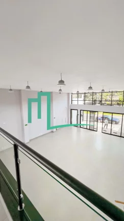 Imagem BARRACÃO Á VENDA NA AV AVENIDA PAULINO PUCCI EM FRANCA/SP - 240m² de terreno e 220m² de construção - Piso térreo com salão amplo, 02 banheiros mais