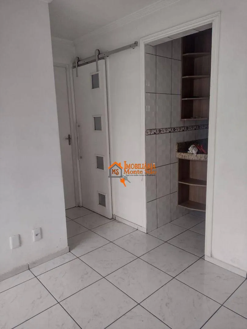 Imagem Apartamento Andar Superior no Condomínio Itapegê | 2 Dorms com Planejados | Lateral Livre | Portaria 24h | Jardim Ottawa