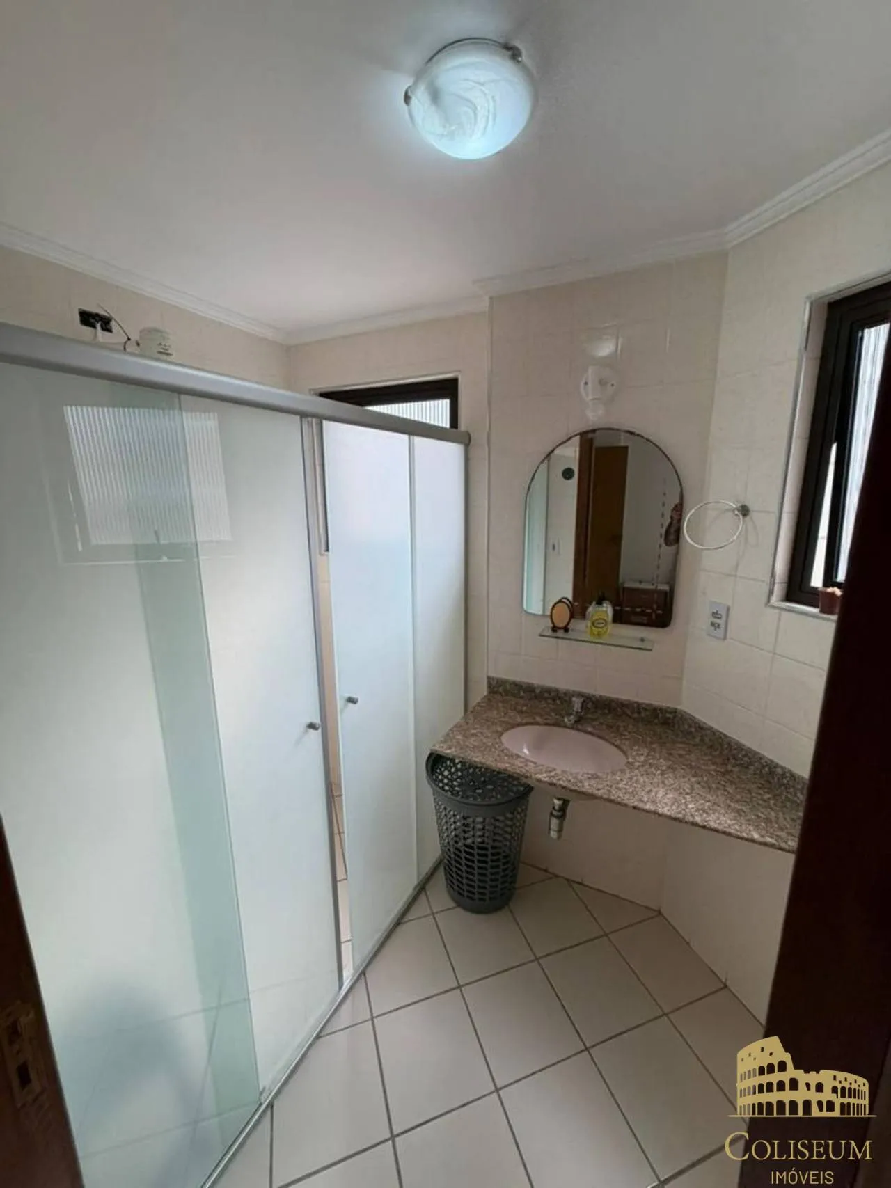Imagem Apartamento com 2 dormitórios à venda, 82 m² por R$ 420.000,00 - Vilamar - Praia Grande/SP