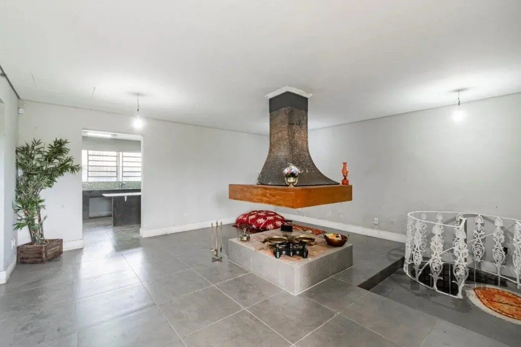 Imagem Casa com 3 dormitórios no bairro Passo das Pedras