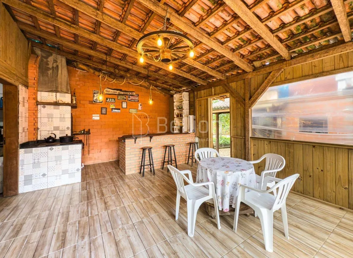 Imagem Casa em Rodeio no bairro Kaspereit, com amplo terreno e área de festas