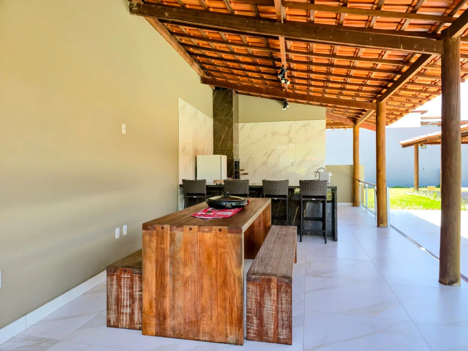 Imagem Casa de Condomínio com 4 Quartos à Venda, 250 m² em Guarajuba (Monte Gordo) - Camaçari