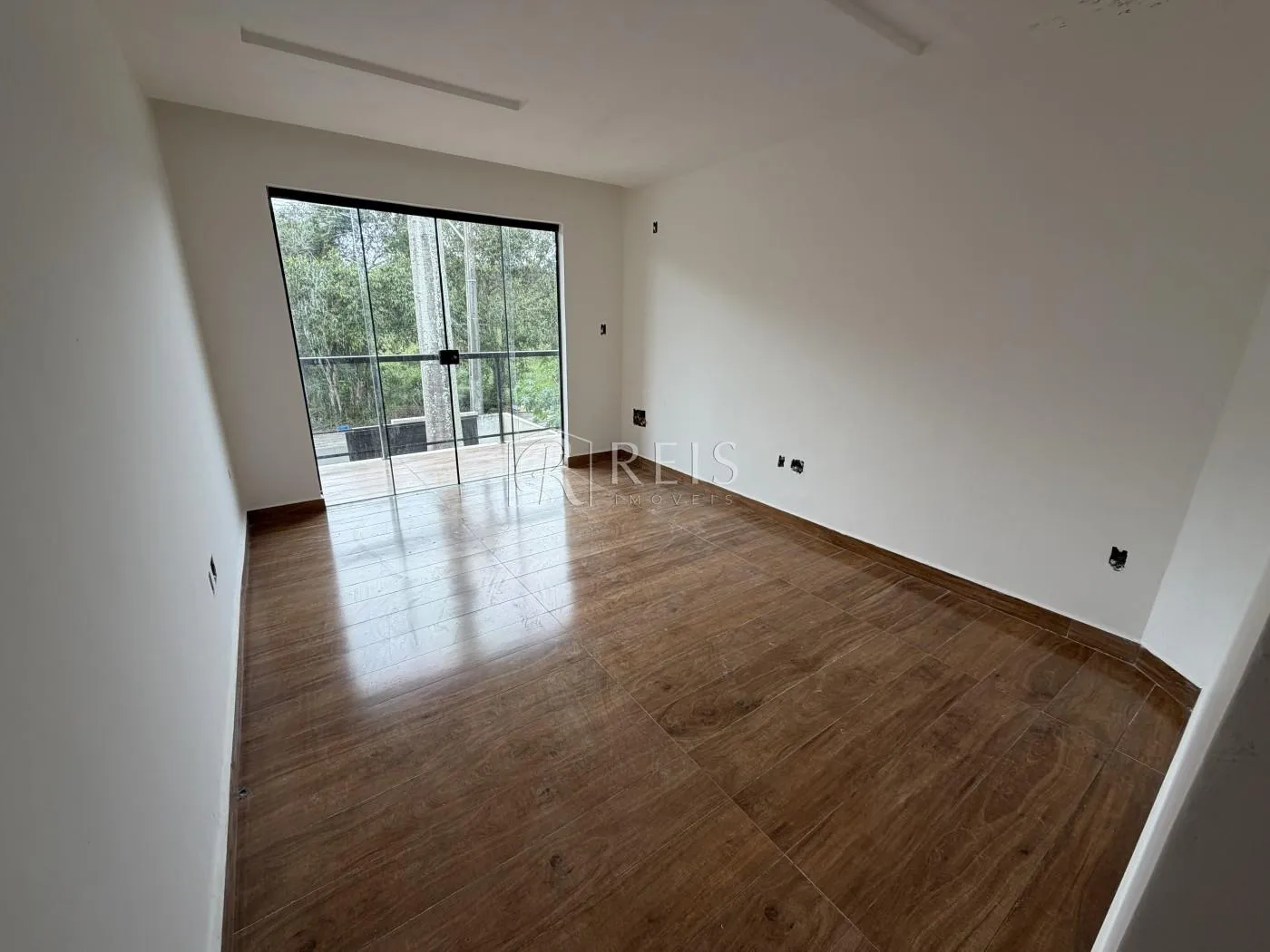 Imagem Casa para Venda em Rio das Ostras, Chácara Mariléa, 3 dormitórios, 2 suítes, 3 banheiros, 1 vaga