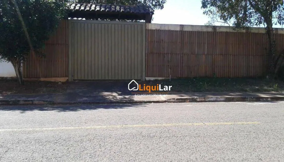 Imagem Terreno de 360 M² no Bairro Samambaia