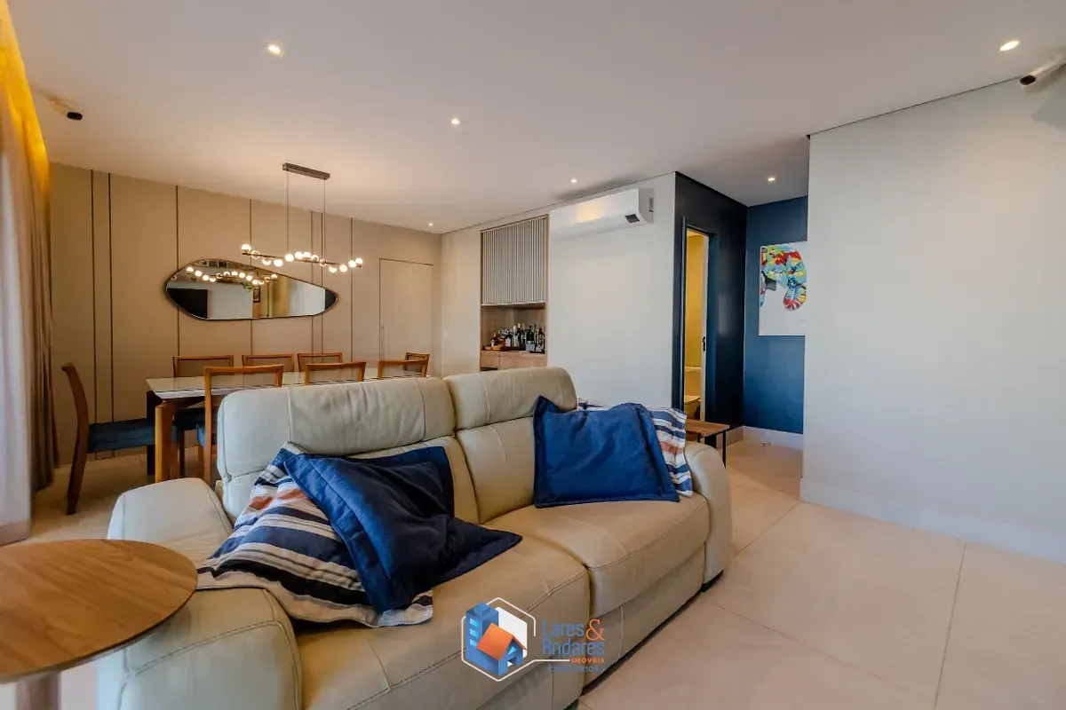 Imagem Apartamento para venda em Aclimação com 4 quartos, sendo 3 suítes, 159m²