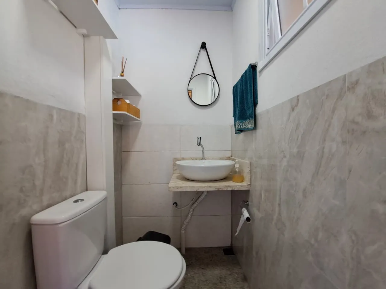 Imagem Casa com 04 dormitórios e piscina na praia de Imbé/ RS.