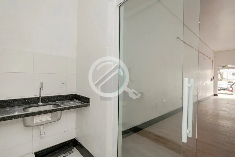 Imagem DESOCUPADA. LOJA com 49,77 m², de frente a rua projetada, Cond Parque Castor Farroupilha, Bloco Bet...