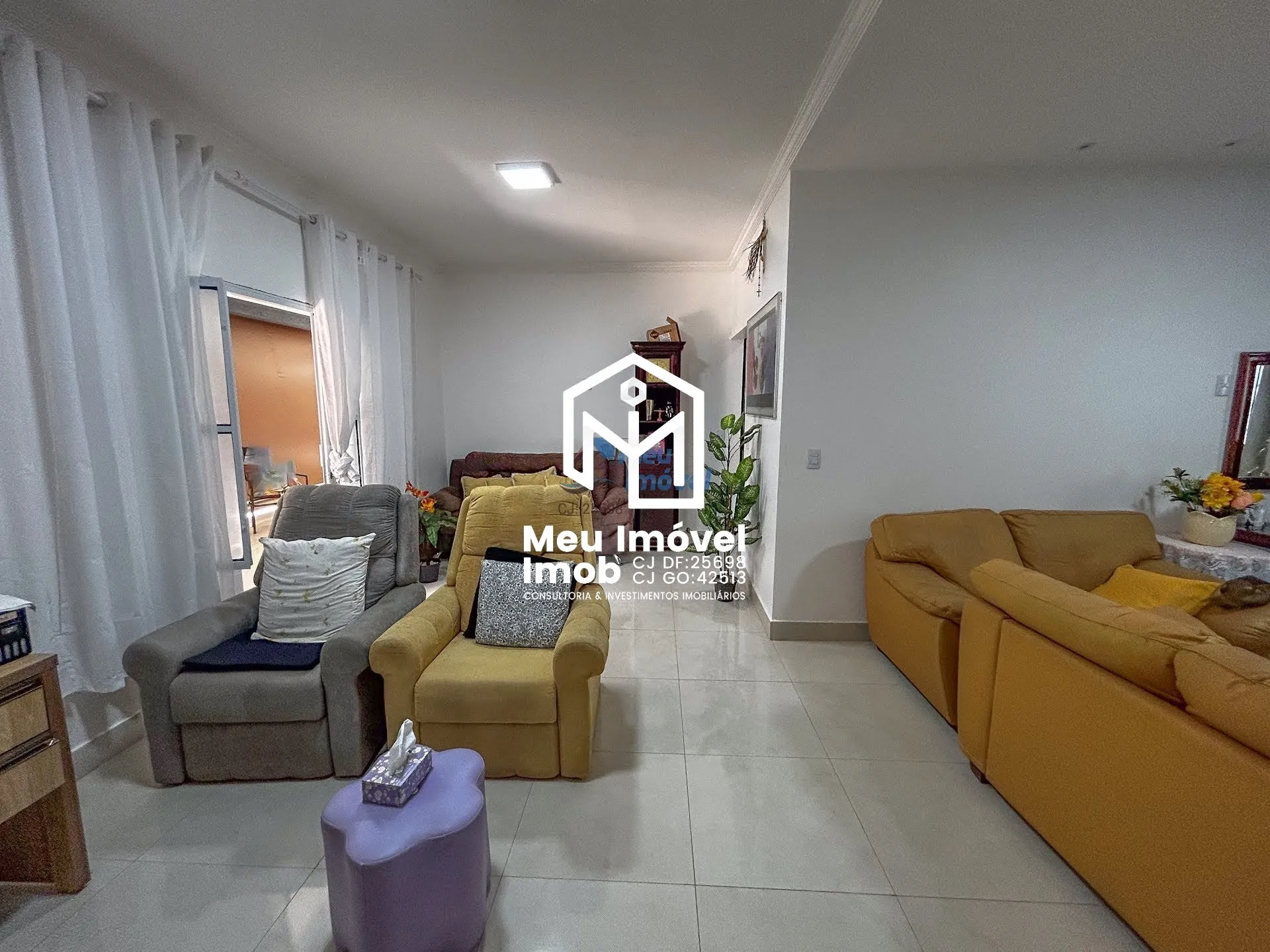 Imagem Casa 3 Quartos 1 Suíte 3 Vagas 205m² Varanda Vicente Pires