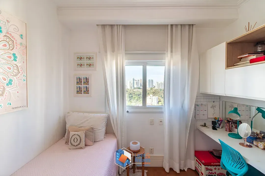 Imagem Apartamento para venda em Aclimação com 3 quartos, sendo 3 suítes, 167m²