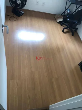 Imagem Apartamento com 2 dorms, sala, cozinha vaga enfrente ao pq do carmo