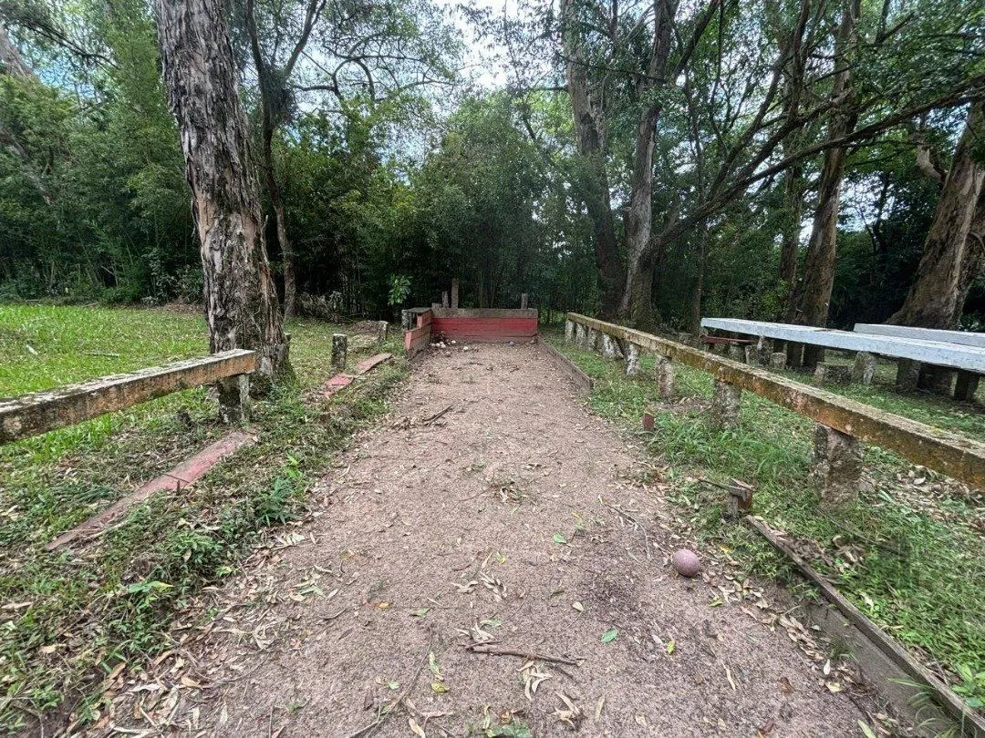 Imagem Vendo um Lindo Sítio de 22ha em Itapuã com Infraestrutura há 3 km do Parque Estadual de Itapuã