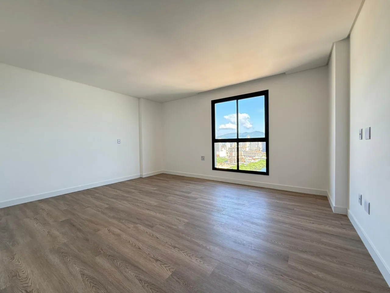 Imagem Apartamento com vista para o mar à venda com 197.02m2 por R$ 4.500.000,00
