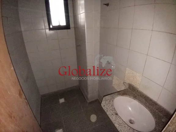 Imagem Sala comercial a venda com 65m², 2 banheiros, 1 vaga no Boqueirão por R$355.000,00