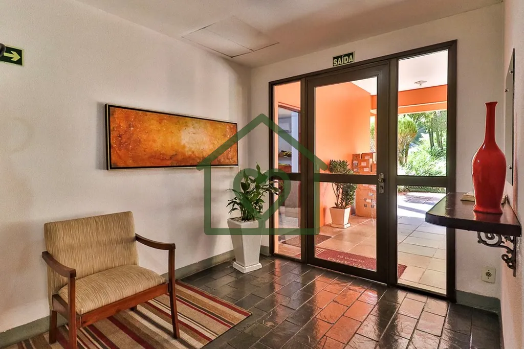 Imagem No Bairro Jardim Carvalho, na Avenida Protásio Alves n° 7157, apartamento com 3 dormitórios, deso...
