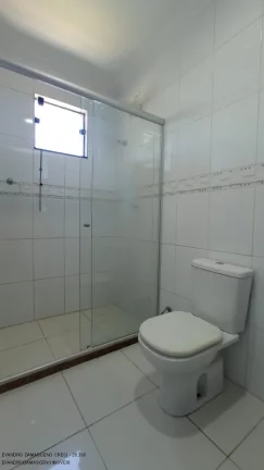 Imagem Casa de Luxo à Venda em Buraquinho, Lauro de Freitas-BA: 4 Quartos, 3 Suítes, 3 Salas, 2 Banheiros, 13 Vagas, 350m²!