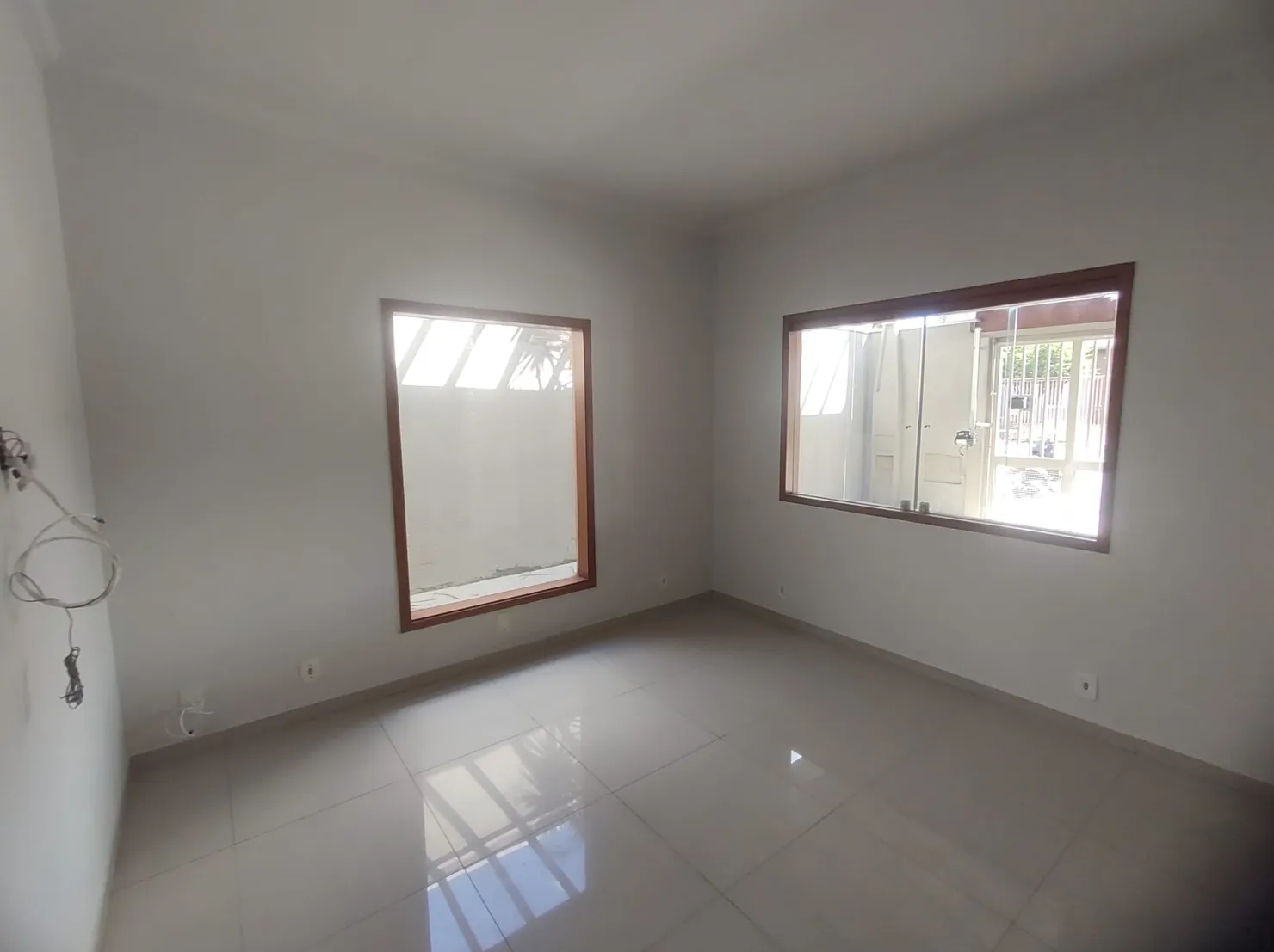 Imagem Casa à venda 3 Quartos, 1 Suite, 2 Vagas, 225M², Nossa Senhora do Perpétuo Socorro, Pindamonhangaba - SP
