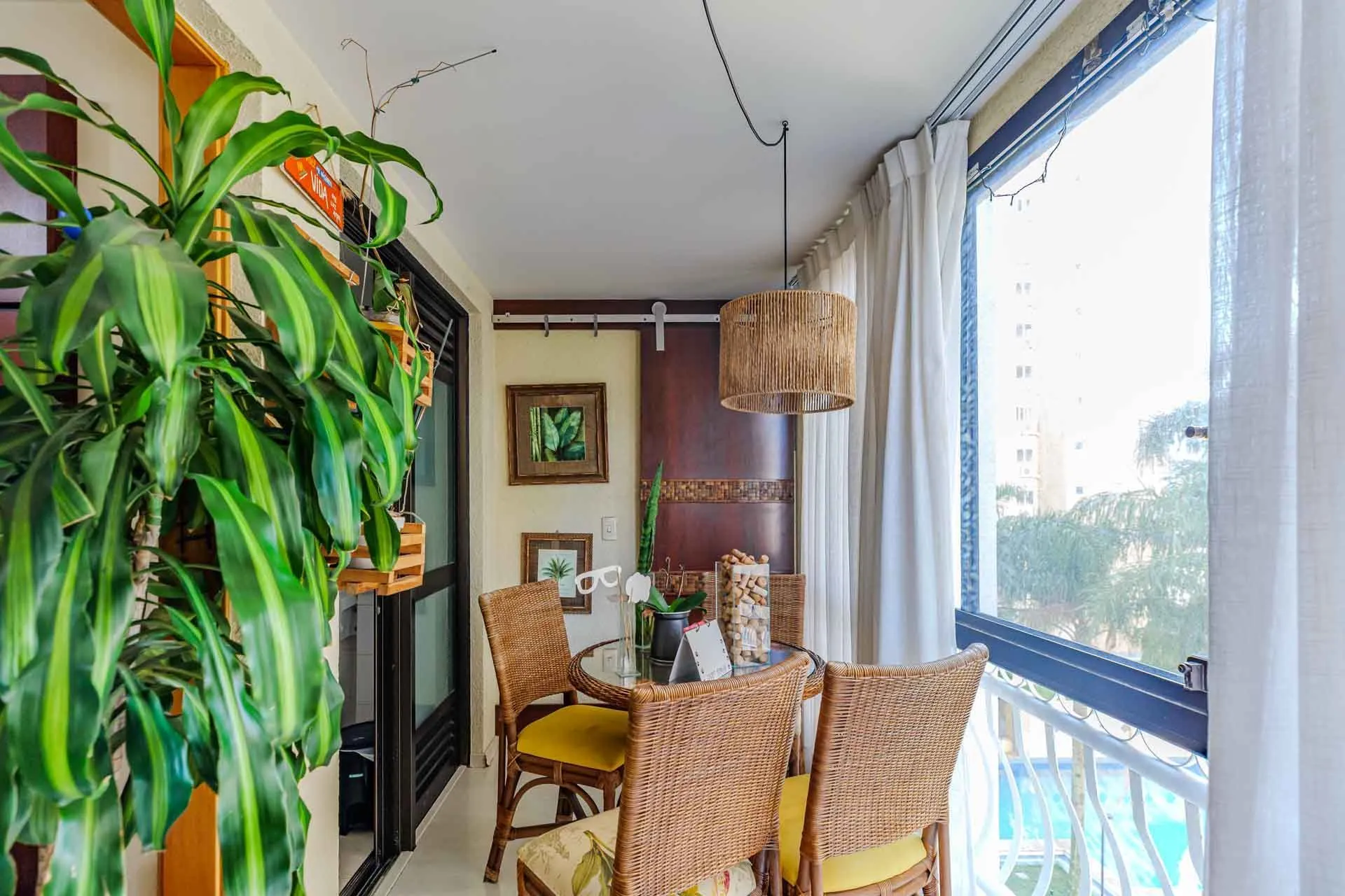 Imagem Apartamento para Venda - 93.43m², 3 dormitórios, sendo 1 suites, 1 vagas - Teresópolis