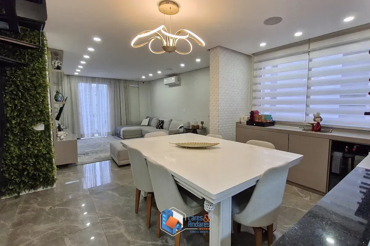 Imagem Triplex para venda em Santana com 2 quartos, sendo 2 suítes, 112m²