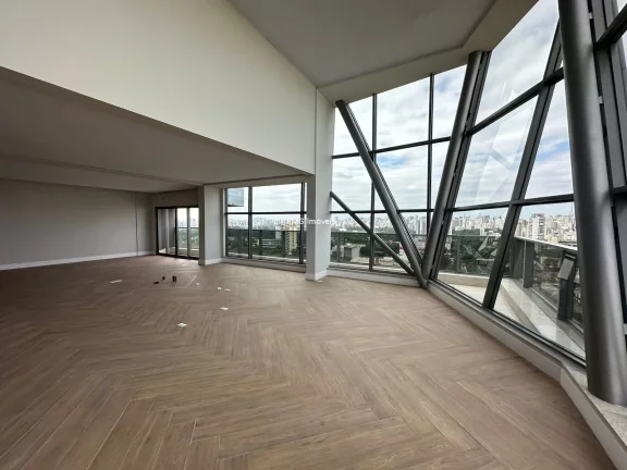 Foto do imóvel Conjunto Comercial de Alto Padrão em Moema, São Paulo-SP: 168m², 4 Vagas de Garagem - Venda ou Locação!